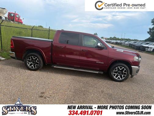 Delmonico Red Pearlcoat 2025 RAM 1500 Laramie