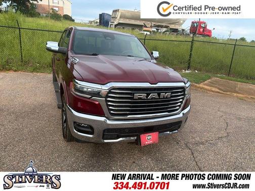 Delmonico Red Pearlcoat 2025 RAM 1500 Laramie