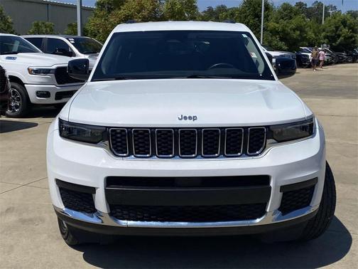 2021 Jeep Grand Cherokee L Laredo
