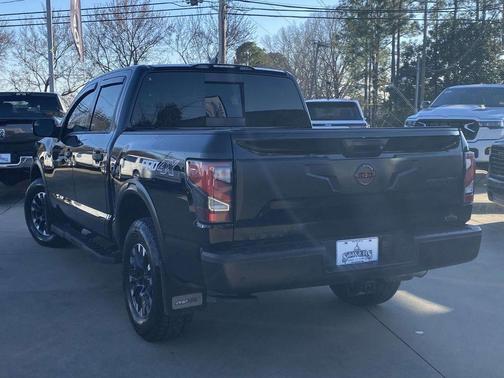 2024 Nissan Titan PRO-4X