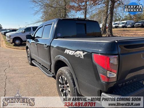 2024 Nissan Titan PRO-4X