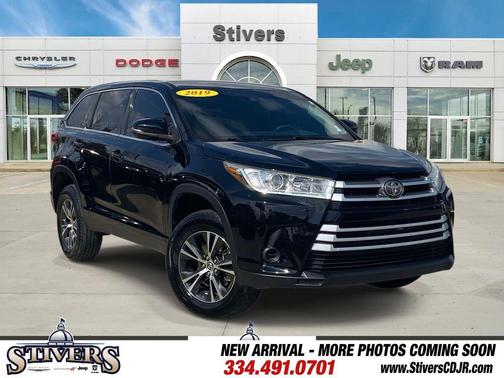 2019 Toyota Highlander LE