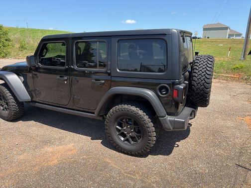 Black Clearcoat 2025 Jeep Wrangler Sport
