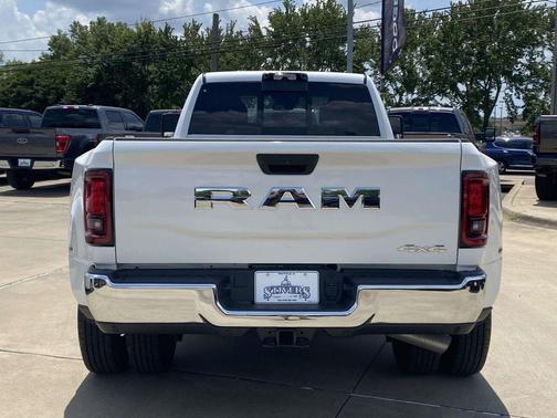 Bright White Clearcoat 2026 RAM 3500 Tradesman