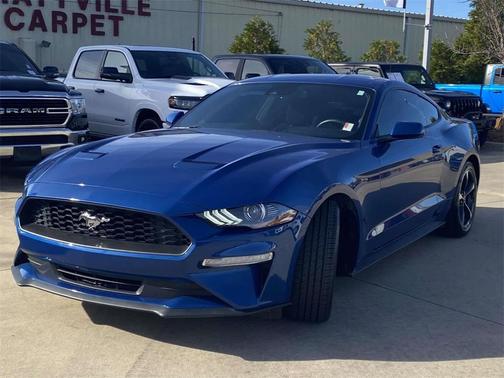 2022 Ford Mustang EcoBoost