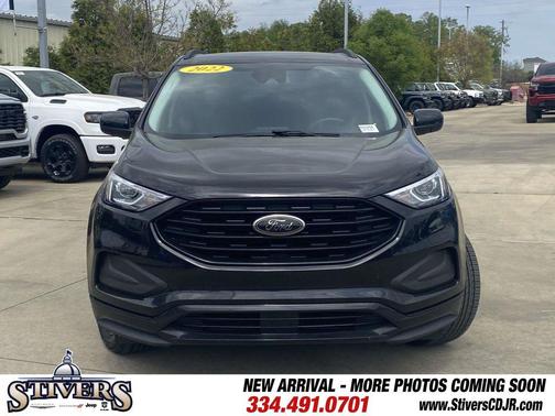 2022 Ford Edge SE