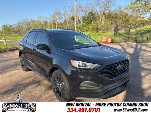2022 Ford Edge SE