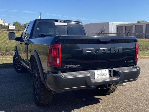 2026 RAM 2500 Rebel/Power Wagon
