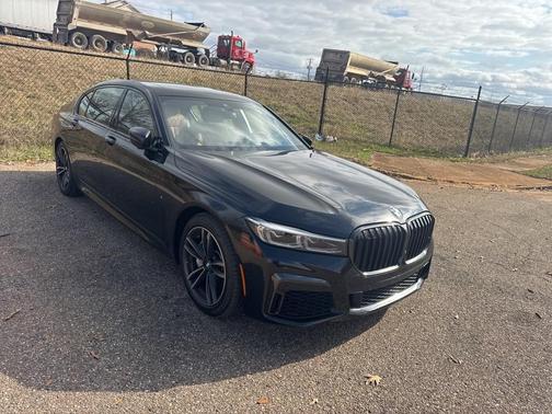 2021 BMW 750 i xDrive