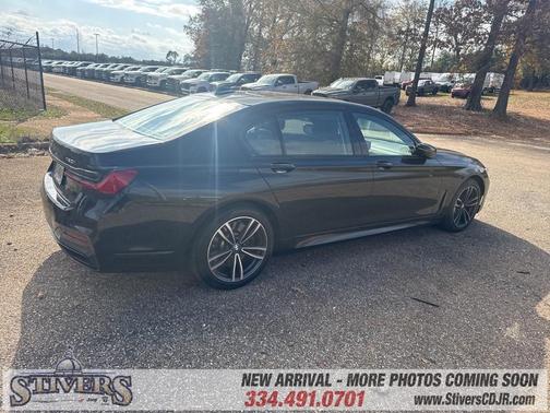 2021 BMW 750 i xDrive