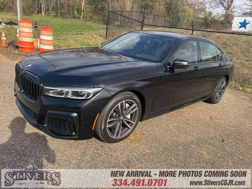 2021 BMW 750 i xDrive