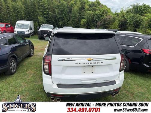 Summit White 2021 Chevrolet Suburban Premier