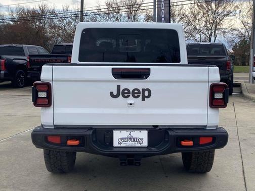 2026 Jeep Gladiator Mojave