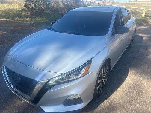 2019 Nissan Altima 2.0 SR