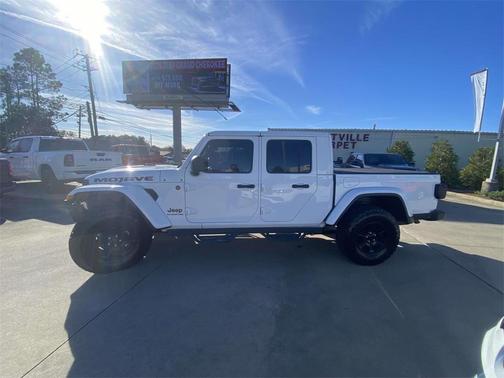 2021 Jeep Gladiator Mojave