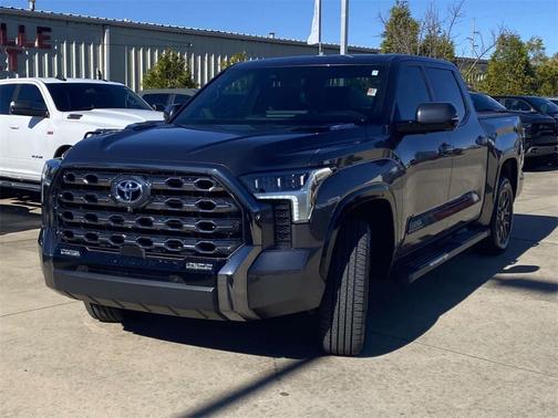 2024 Toyota Tundra Hybrid Platinum