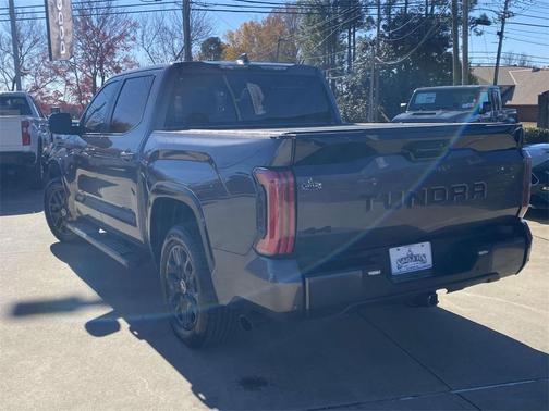 2024 Toyota Tundra Hybrid Platinum
