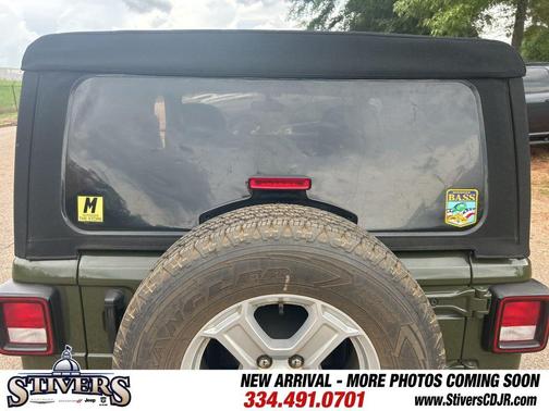 Sarge Green Clearcoat 2022 Jeep Wrangler Sport