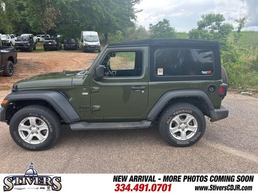 Sarge Green Clearcoat 2022 Jeep Wrangler Sport