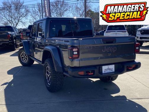 Granite Crystal Clearcoat Metallic 2026 Jeep Gladiator Rubicon