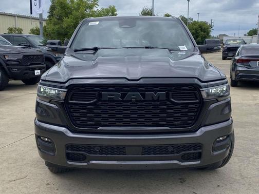 Granite Crystal Clearcoat Metallic 2026 RAM 1500 Big Horn/Lone Star