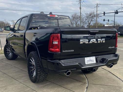 Diamond Black 2026 RAM 1500 Laramie