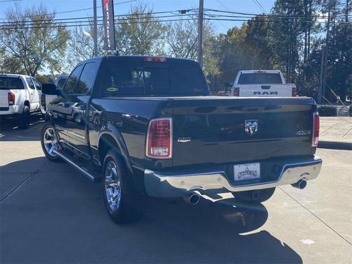 2016 RAM 1500 Laramie