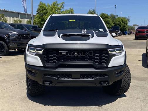 Bright White Clearcoat 2026 RAM 1500 RHO
