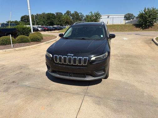 Diamond Black 2021 Jeep Cherokee Latitude