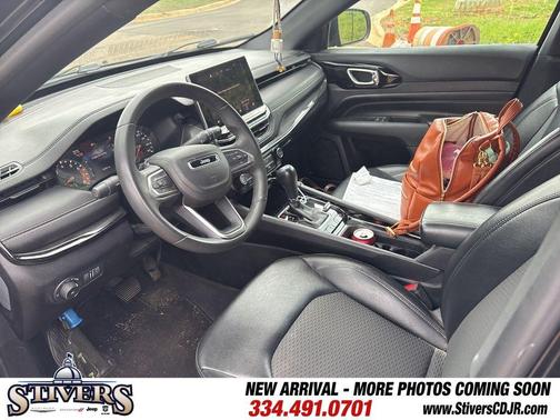 Diamond Black 2022 Jeep Compass Altitude