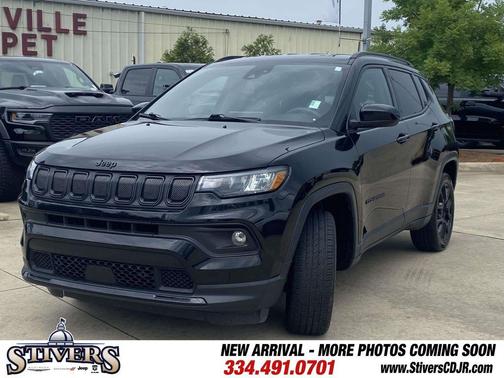 Diamond Black 2022 Jeep Compass Altitude