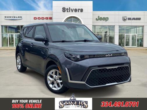Gravity Gray 2023 Kia Soul LX