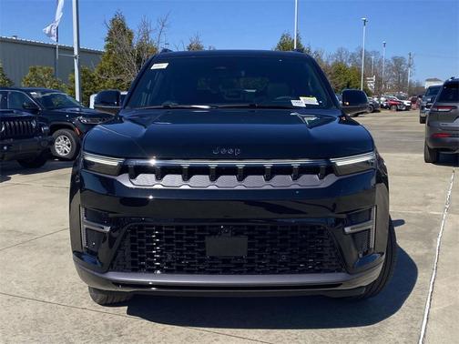 2026 Jeep Grand Wagoneer Limited Reserve