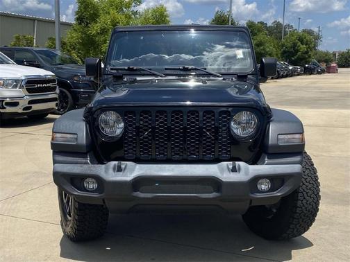 2020 Jeep Gladiator Sport