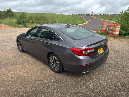 2022 Honda Accord Hybrid Base