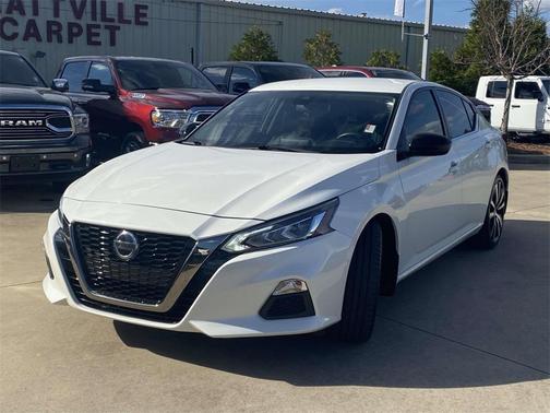 2020 Nissan Altima 2.5 SR