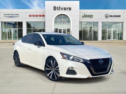 2020 Nissan Altima 2.5 SR