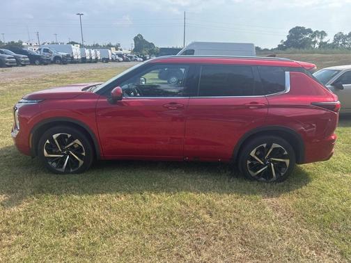 2022 Mitsubishi Outlander SEL