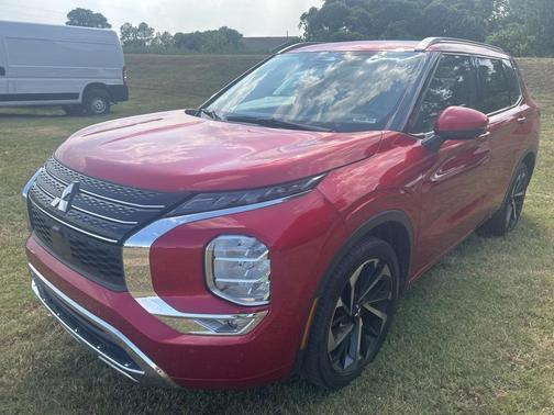 2022 Mitsubishi Outlander SEL