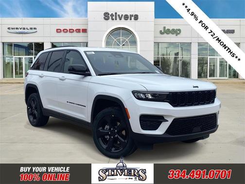 2025 Jeep Grand Cherokee Laredo