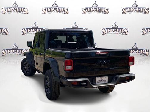 Black Clearcoat 2026 Jeep Gladiator Sport