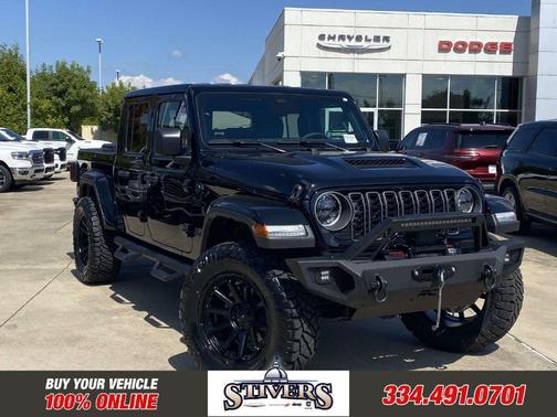 Black Clearcoat 2026 Jeep Gladiator Sport