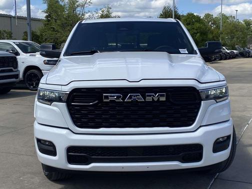 Bright White Clearcoat 2026 RAM 1500 Big Horn/Lone Star