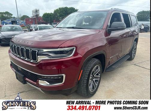 Velvet Red Pearlcoat 2024 Jeep Wagoneer Series II