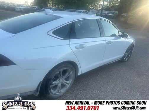 Platinum White Pearl 2023 Honda Accord EX