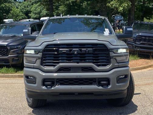 Ceramic Gray Clearcoat 2026 RAM 2500 Big Horn