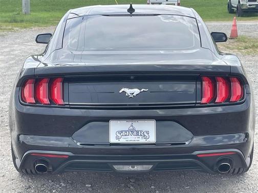 2021 Ford Mustang EcoBoost
