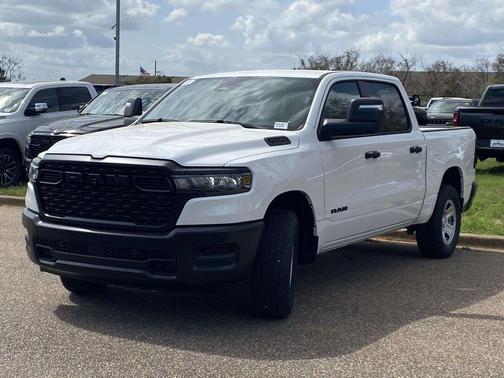 Bright White Clearcoat 2026 RAM 1500 Tradesman