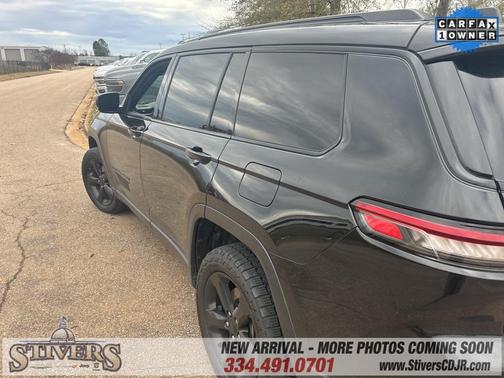2023 Jeep Grand Cherokee L Laredo