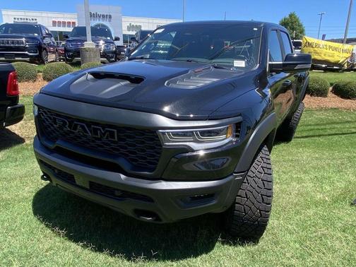 Diamond Black 2026 RAM 1500 RHO